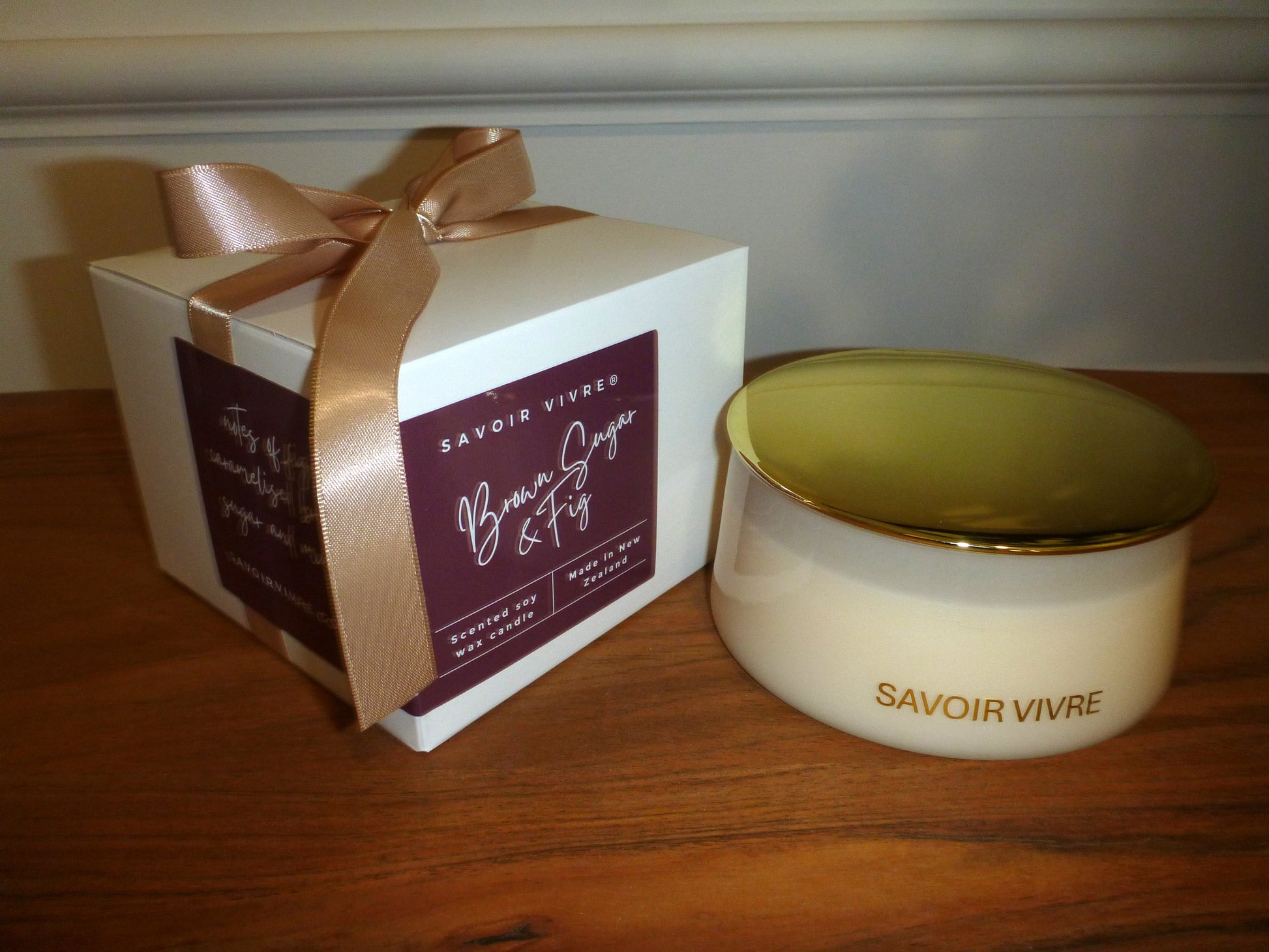 Savoir Vivre Brown Sugar & Fig Blush Soy Candle 300g NZ