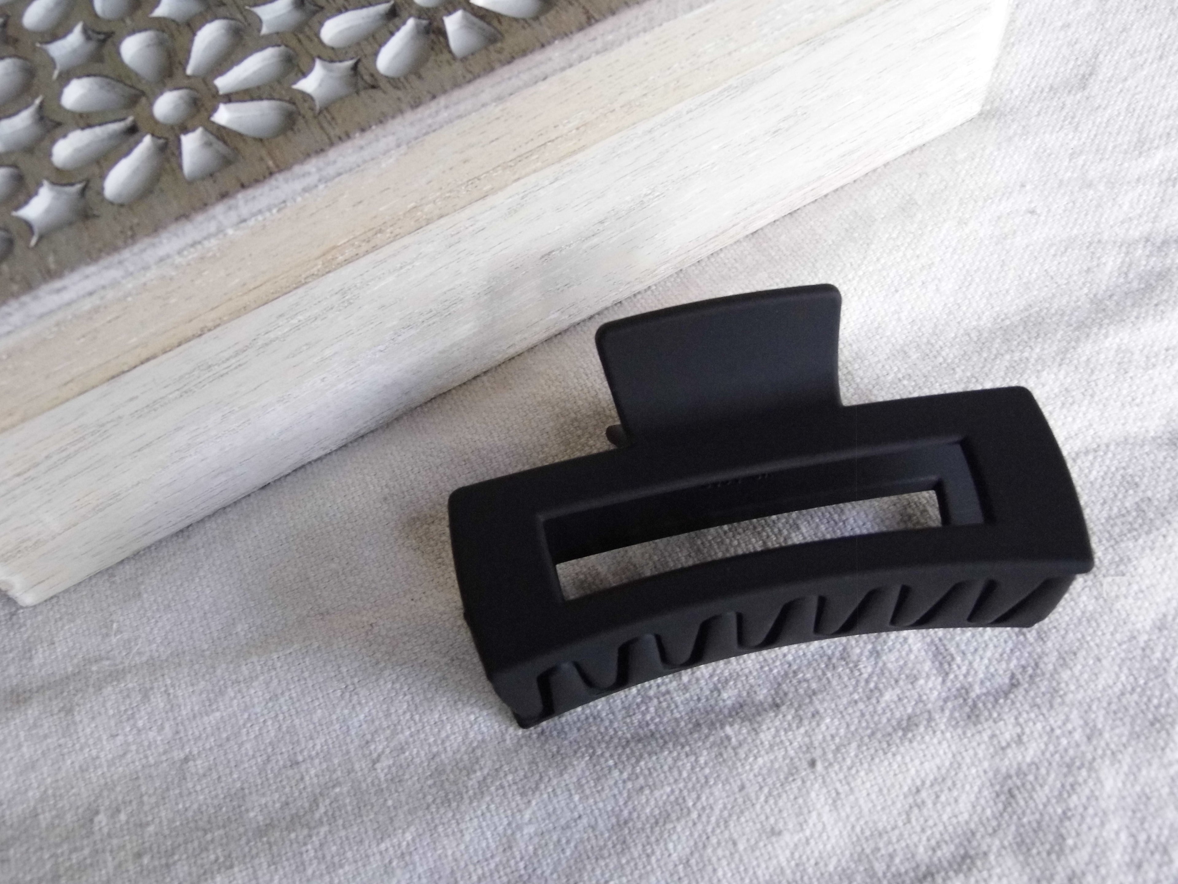 Matte Black Hair Claw NZ