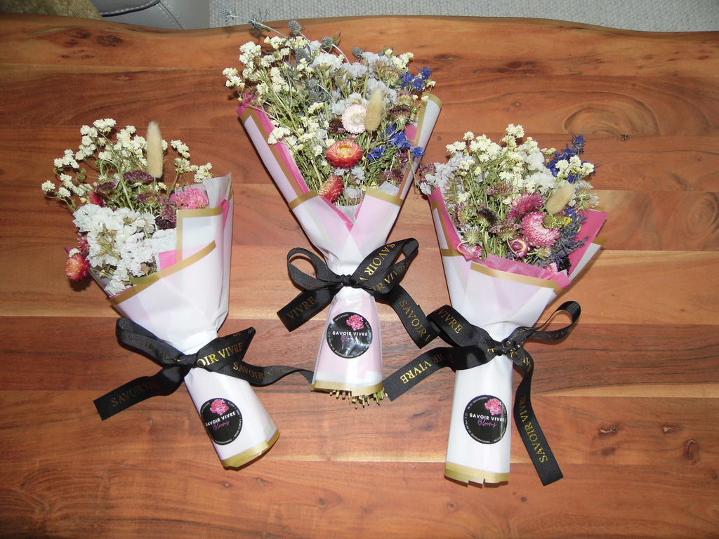 Savoir Vivre Homewares & Gifts NZ Mini Dried Flower Bouquet