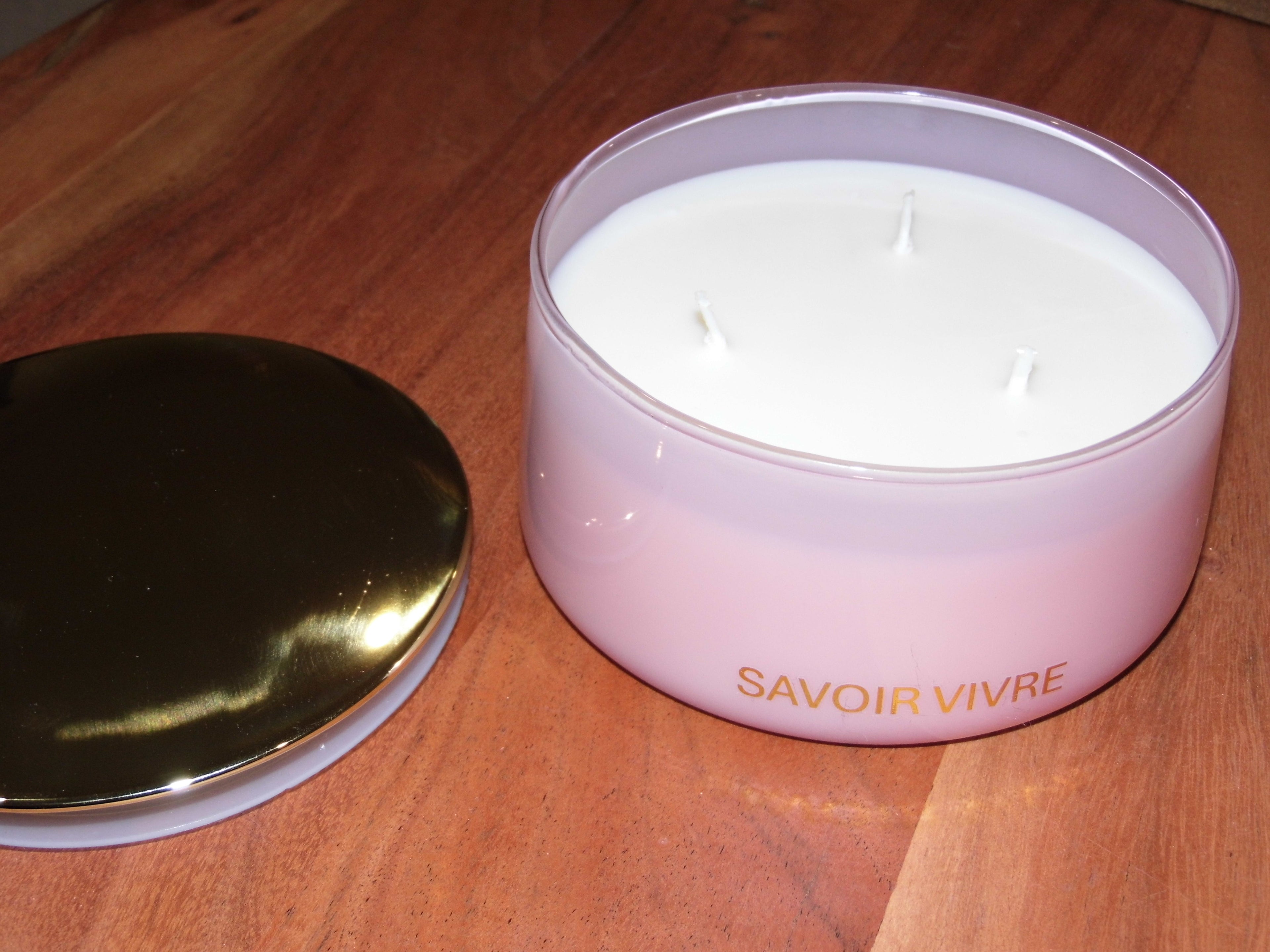 Savoir Vivre Flower Bomb Pink Soy Candle 300g NZ Poured