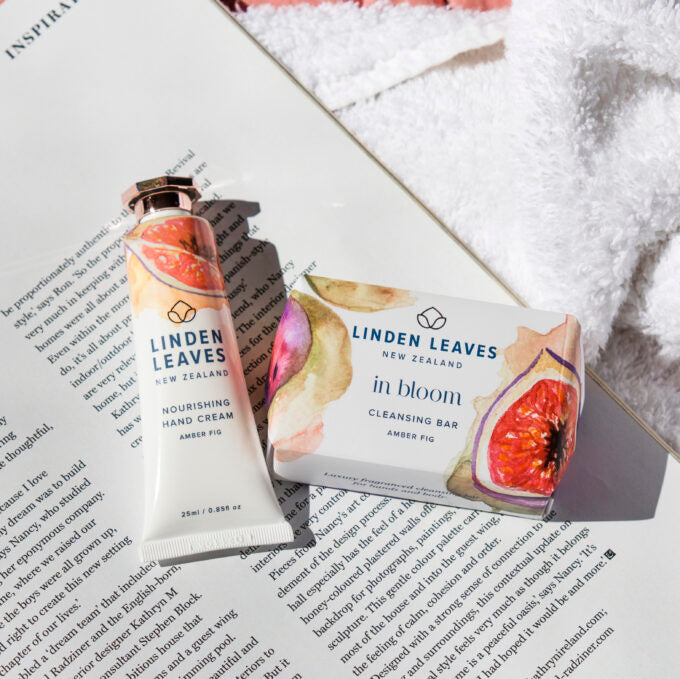 amber fig in bloom cleansing bar and hand cream set